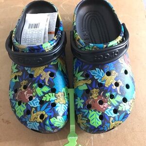 Disney 2024 Lion King Crocs *New* Size 8 womens NWT
